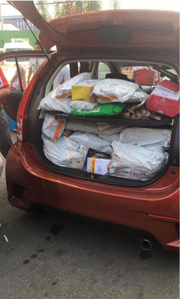 Kerja Hantar Barang Guna Kereta Sendiri Wallpaper